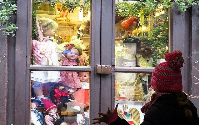 Vente spéciale "Tourbillon de jouets"